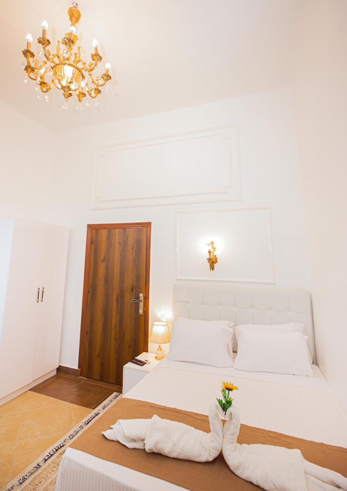 Downtown Antique Hotel Il Il Cairo Esterno foto